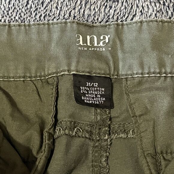 a.n.a A New Approach Jeans Women's 12 Skinny Ankle Green Stretch Denim Pants - Picture 4 of 7